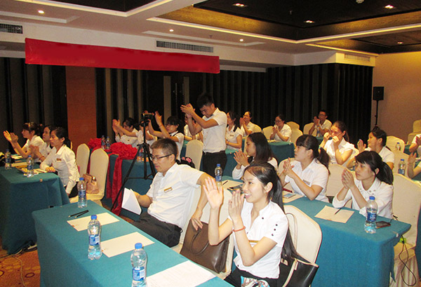 大慶物聯(lián)網(wǎng)卡平臺之2015年度表彰大會